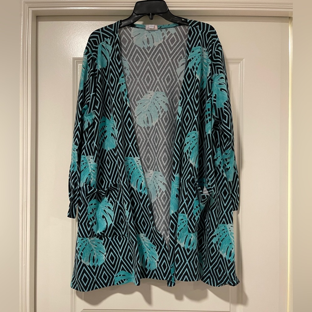 Lularoe Tropical Leaf Caroline XL
